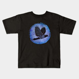 SOAR - crow/raven in flight Kids T-Shirt